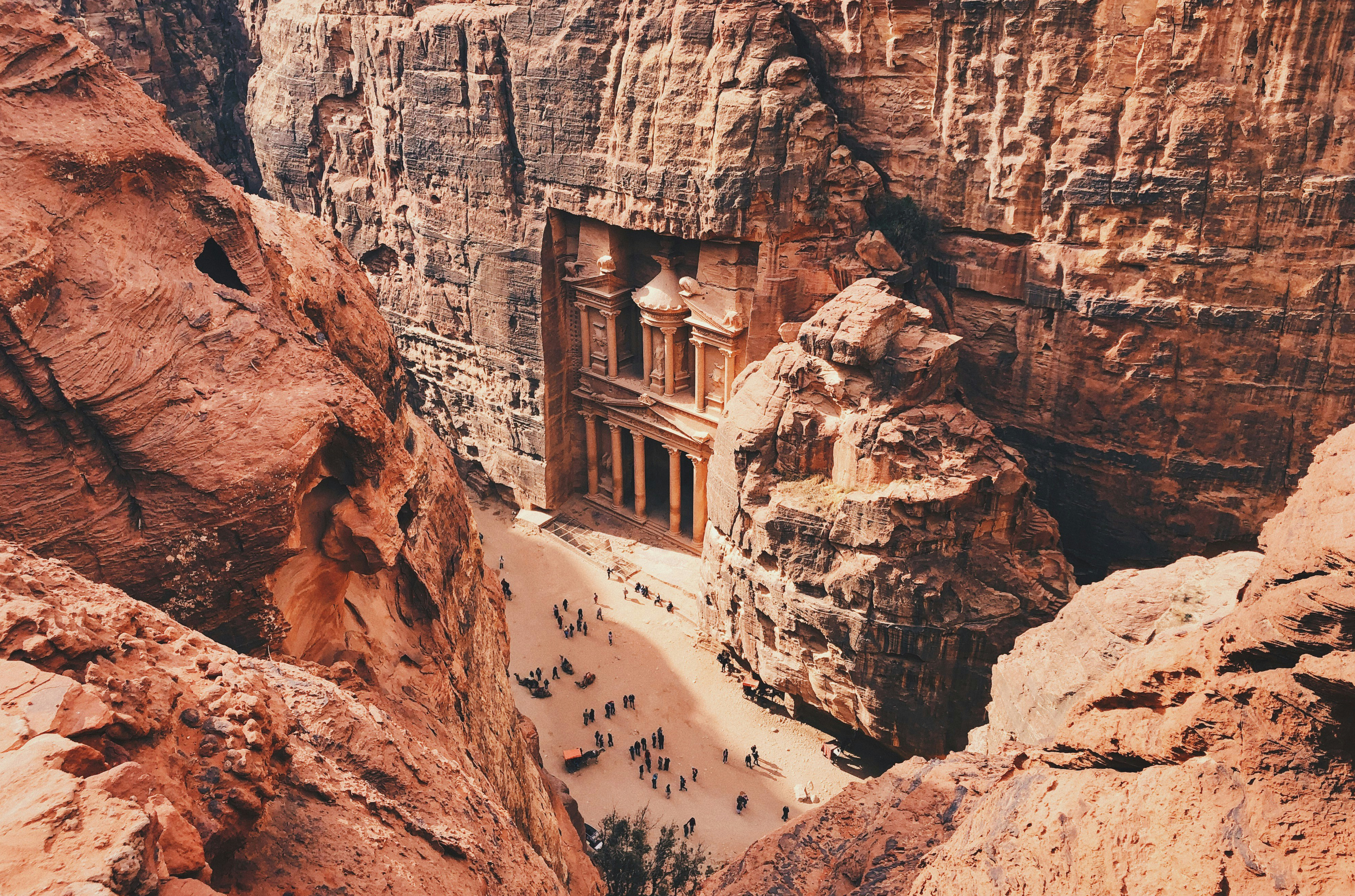 Jeddah to Valletta — Middle East