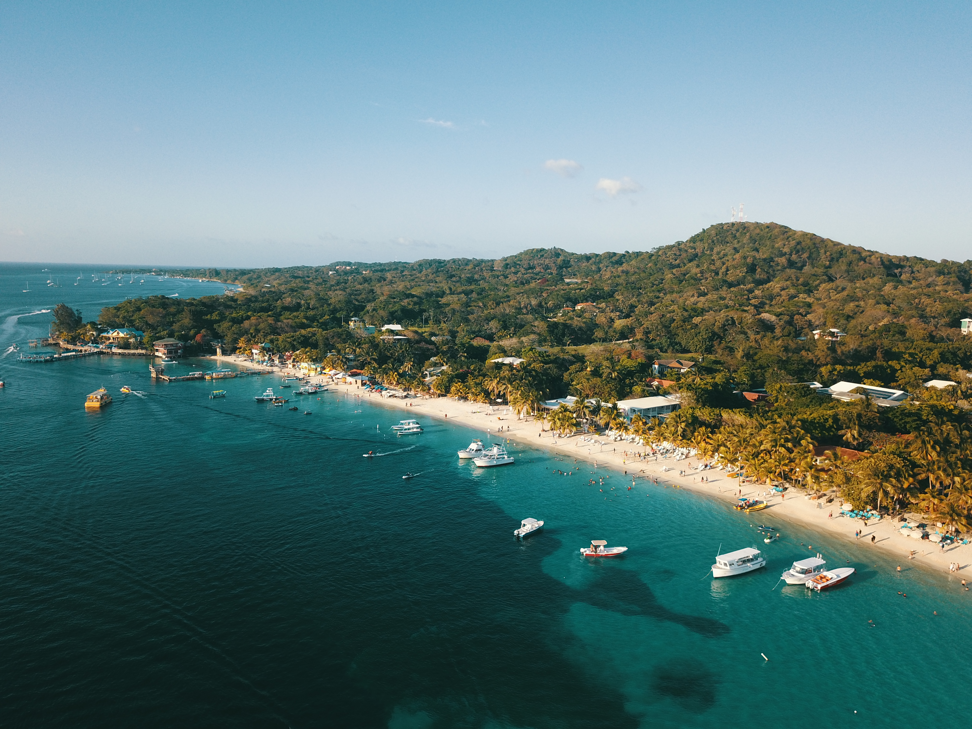 Round trip Fort Lauderdale — Caribbean