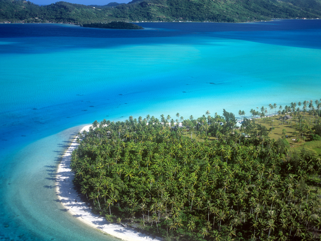 Cruising French Polynesia: Tahiti and Beyond