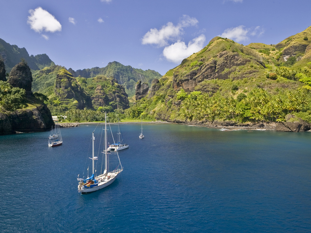 Cruising French Polynesia: Tahiti and Beyond