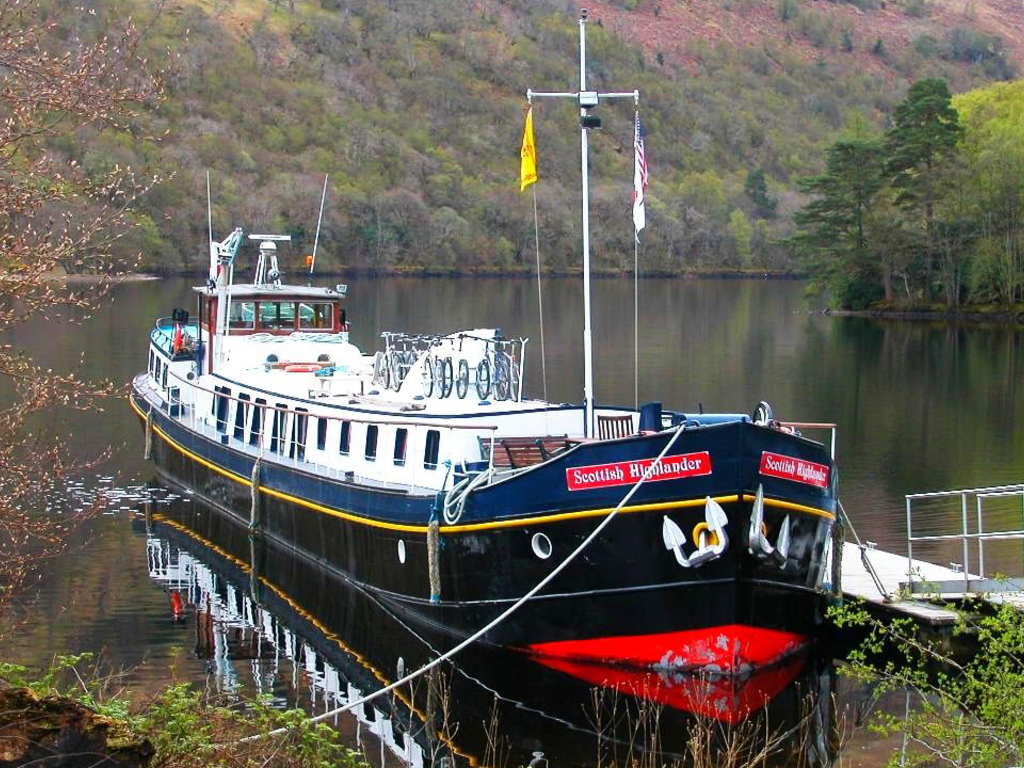 Scottish Highlander - Caledonian Canal & Loch Ness